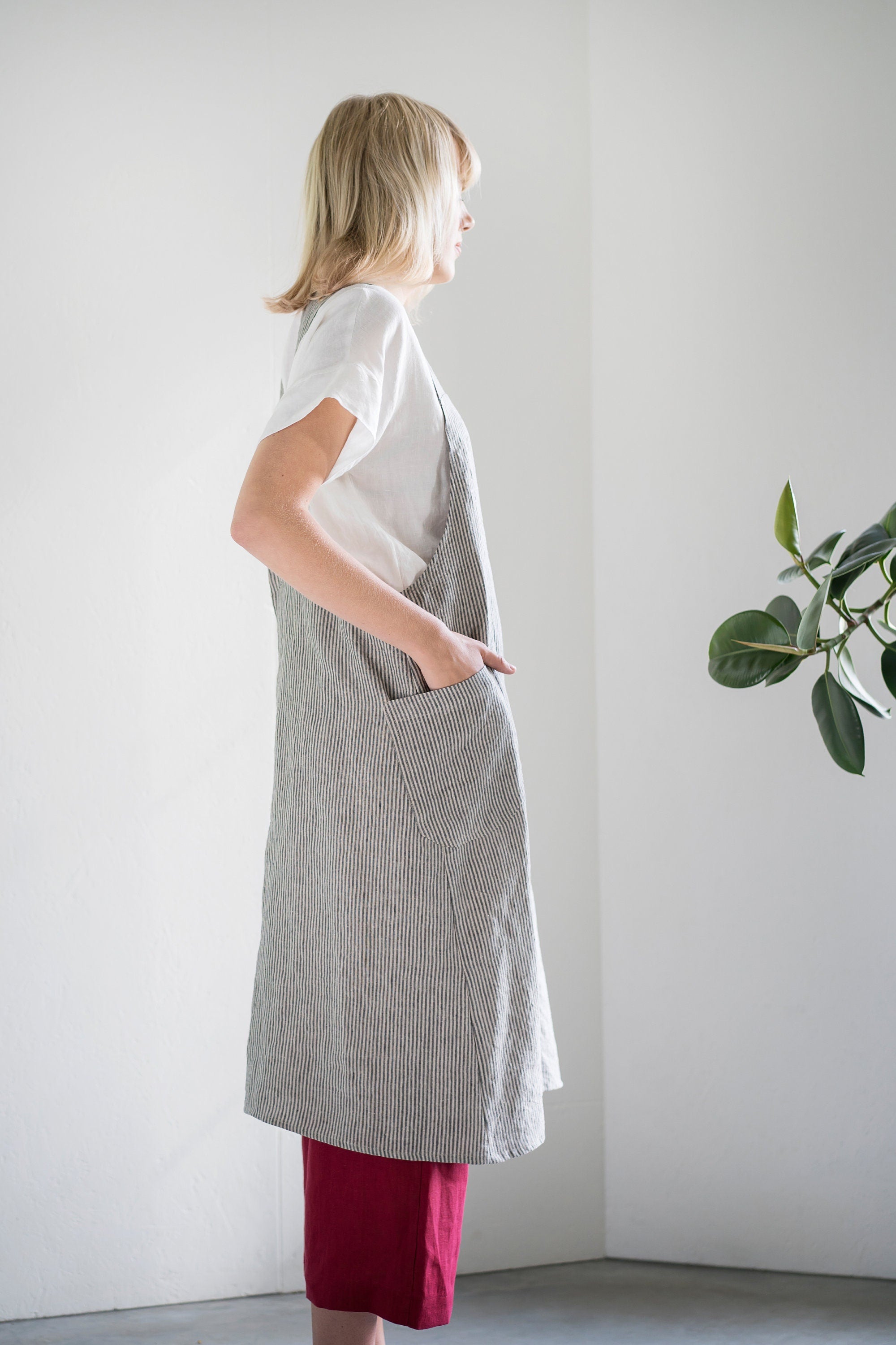 Soft Linen Apron / Washed Linen Apron / Square Cross Apron / Japanese Style Apron / Garden Apron