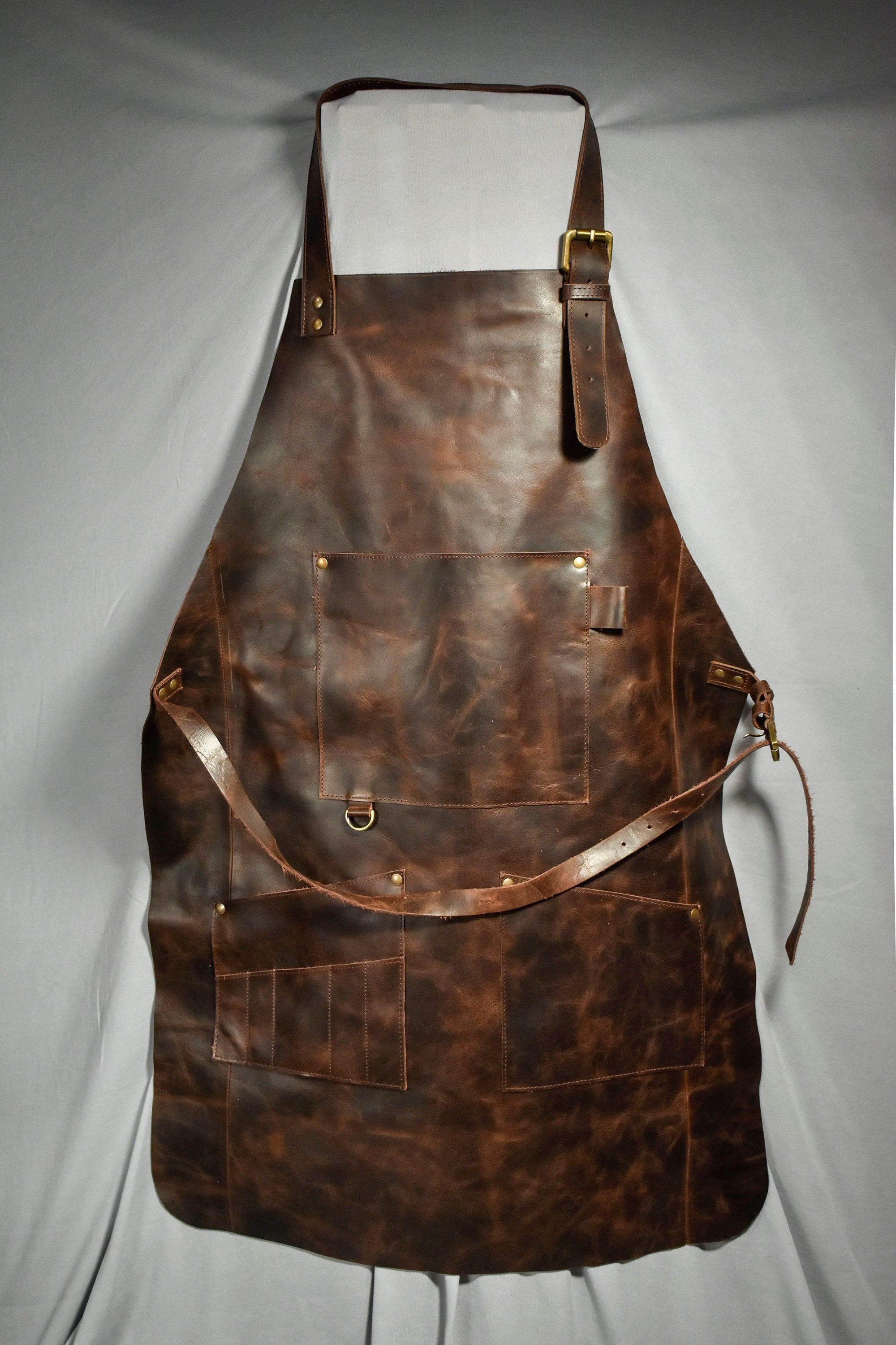 Leather Apron with Pockets and Adjustable Straps