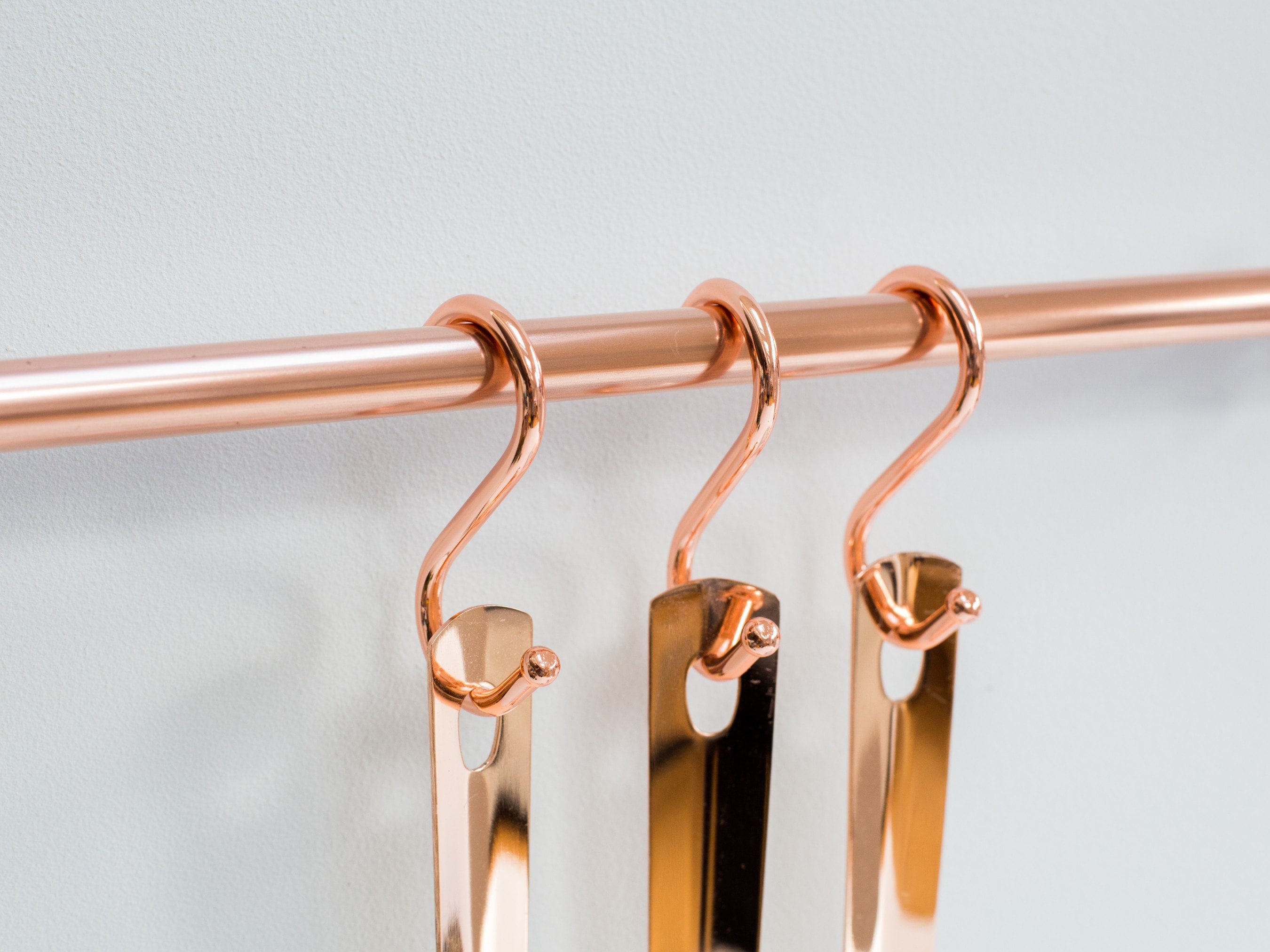 Copper Pipe Utensil and Pan Hanging Rail with Solid Brass Fittings
