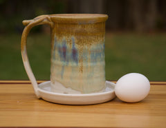 Stoneware Pottery Microwave Bacon Cooker in Golden Brown